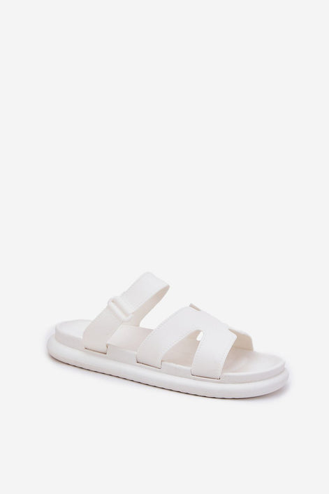 Clacquettes model 215163 Step in style