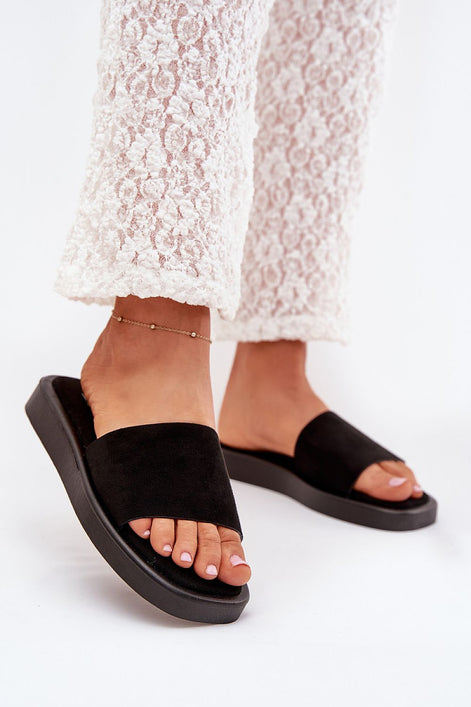 Clacquettes model 215738 Step in style