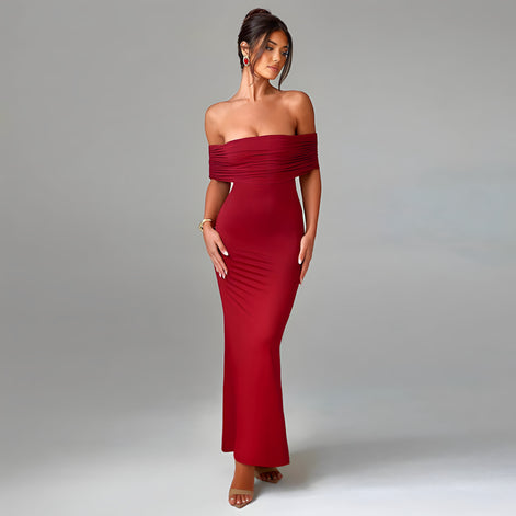 Robe Longue Épaules Dénudées Élégance Noire