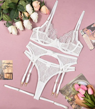 Ensemble Lingerie Sexy 3 Pièces – Dentelle & Jarretelles