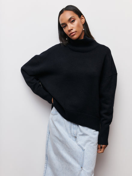 Pull col roulé oversize – Confort & Élégance