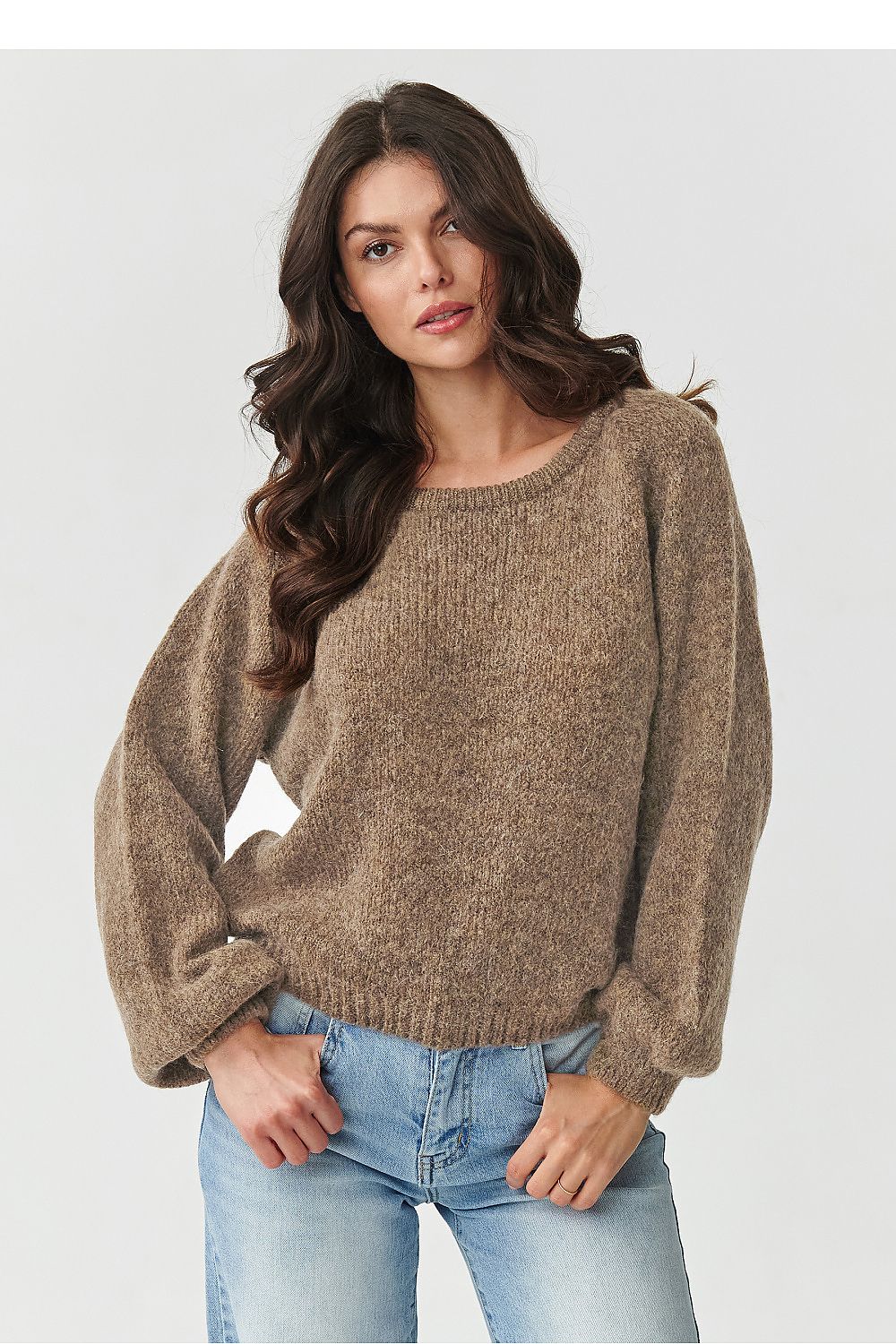  Chandail model 217384 Makadamia 