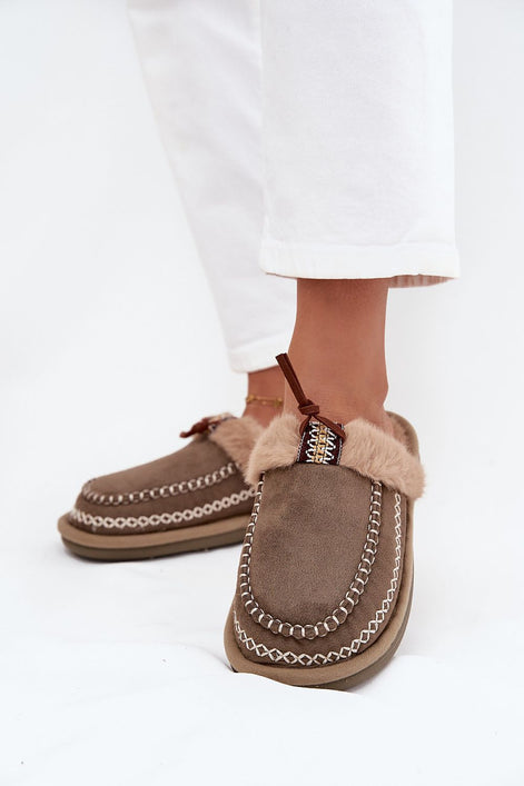  Pantoufles model 217485 Step in style 